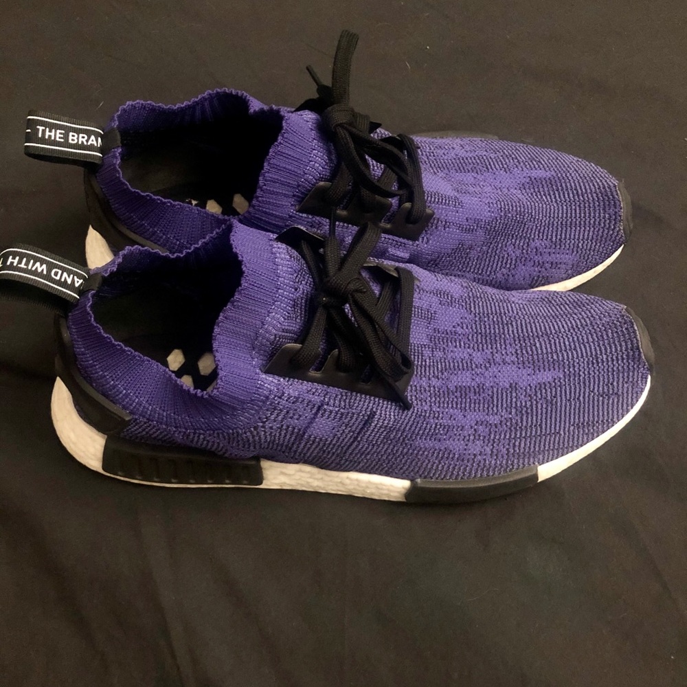 Adidas NMD R1 - Picture 2 of 4